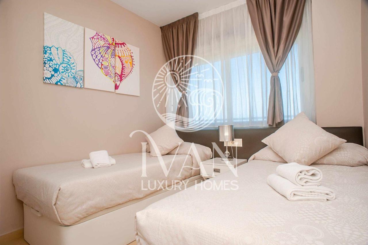 Casa Bianca - Ivan Luxury Homes - 8ª Planta - Norte - 1ª Linea de Playa Oropesa del Mar Exterior foto
